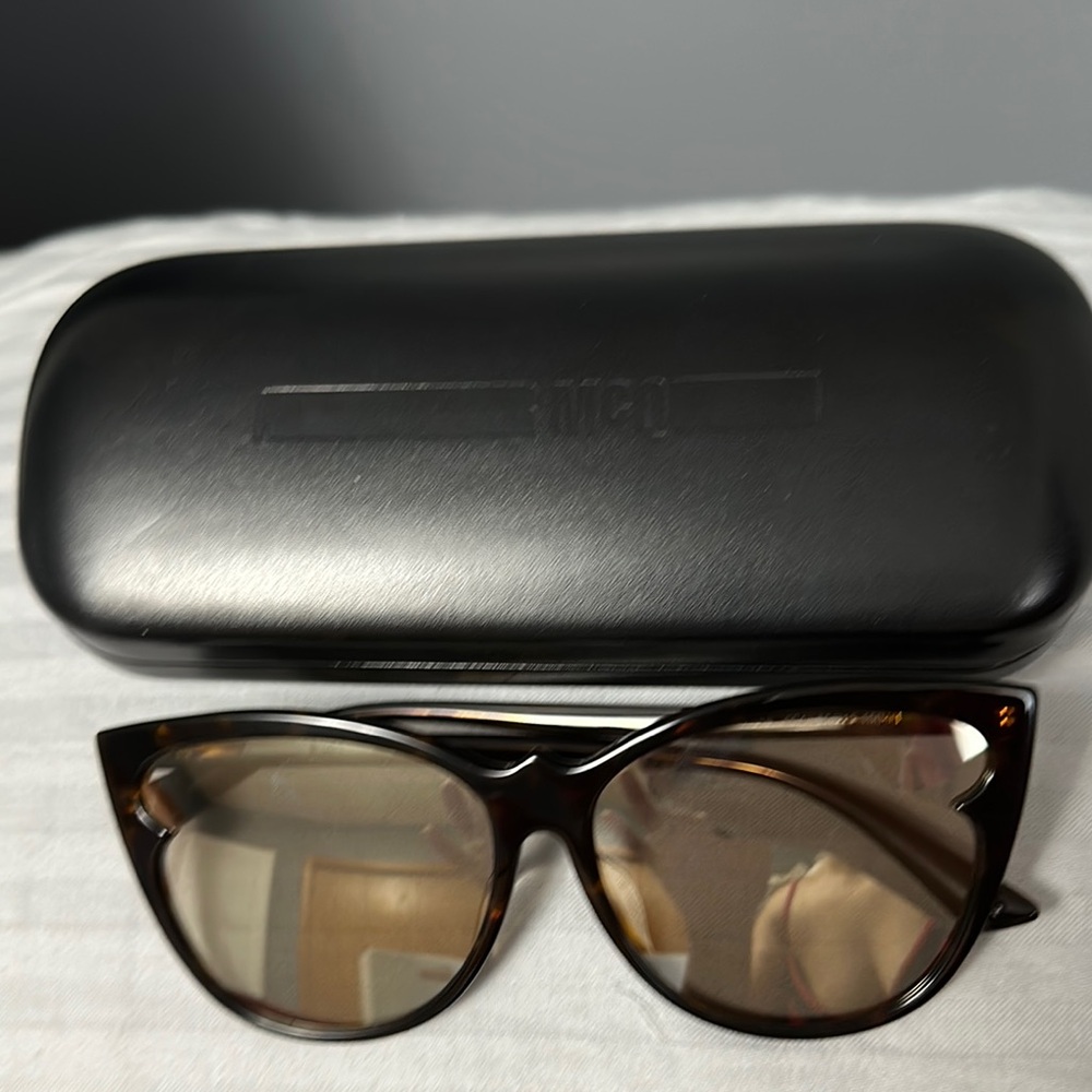 Tortoise Shell Sunglasses - Picture 2 of 3